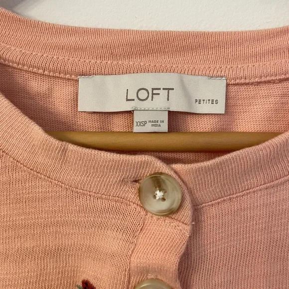 LOFT Petits Peach Sweater XXSP Strawberry Heart Embroidered Cottagecore Preppy - Picture 3 of 16